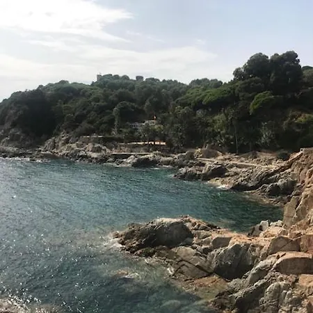 Apartment T2 Climatise + Parking 500 M Plage/centre Lloret de Mar