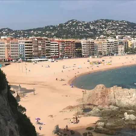 Apartment T2 Climatise + Parking 500 M Plage/centre Lloret de Mar