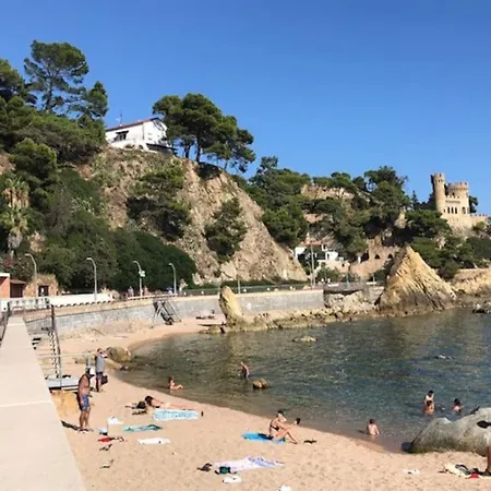 T2 Climatise + Parking 500 M Plage/centre Apartamento